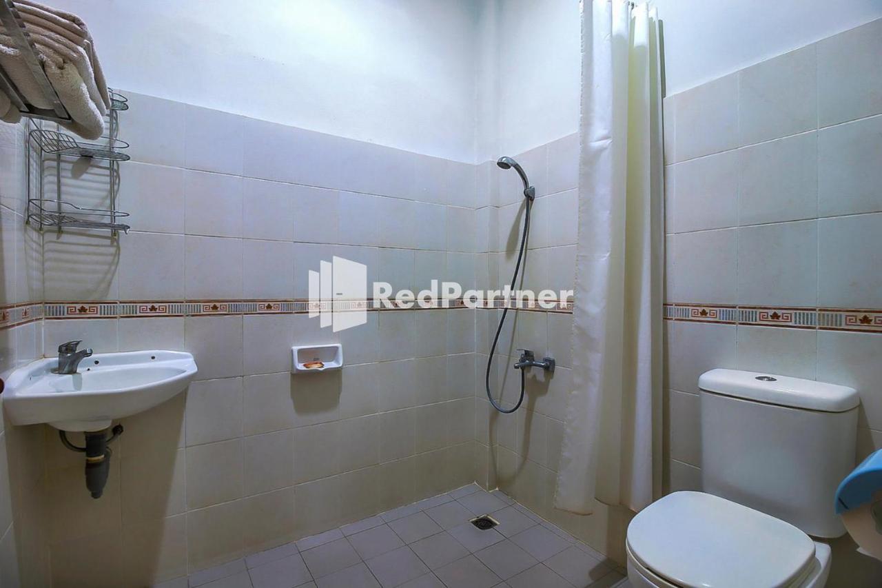 Carolina Transit Hotel Medan Kültér fotó