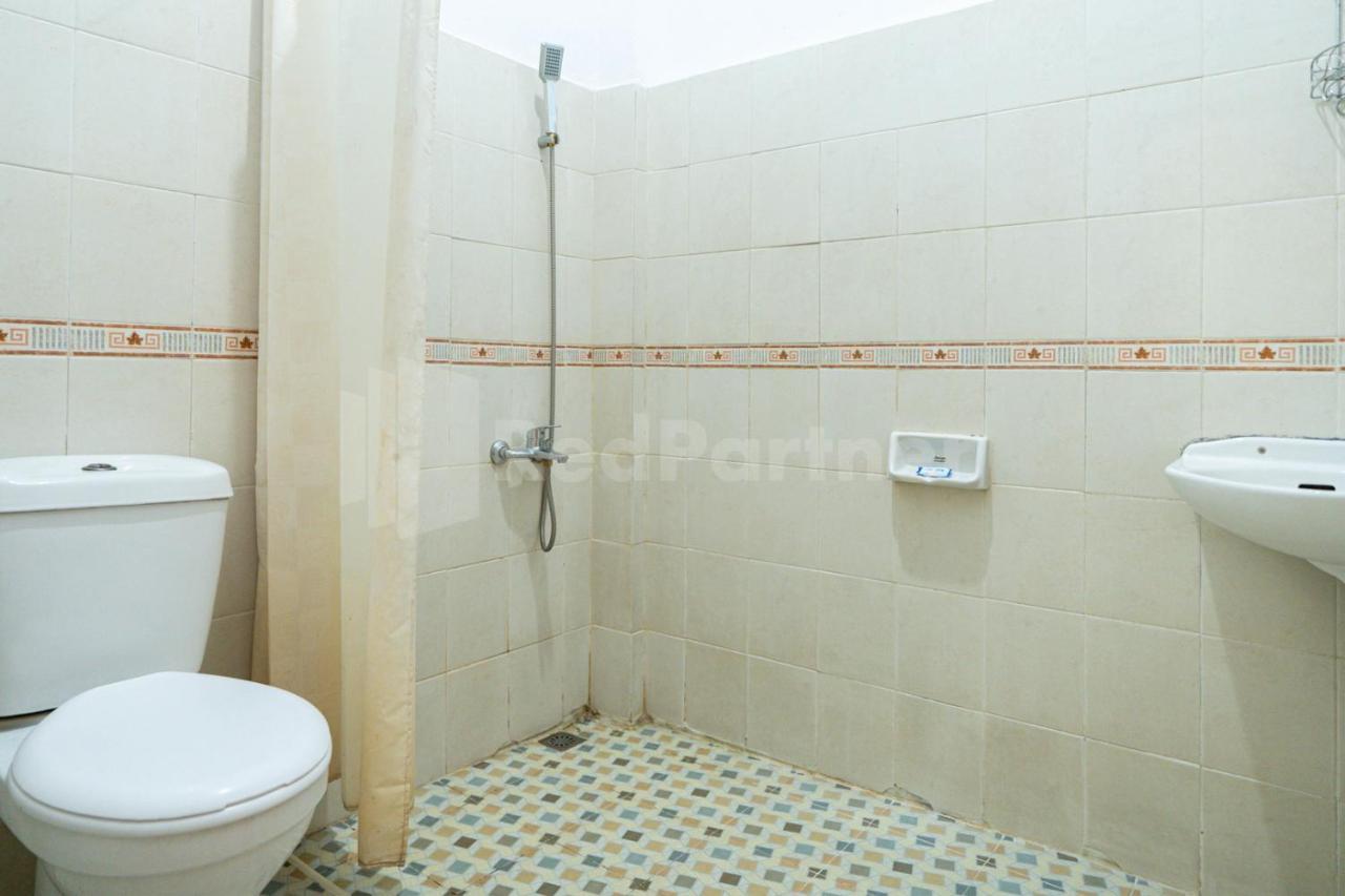 Carolina Transit Hotel Medan Kültér fotó