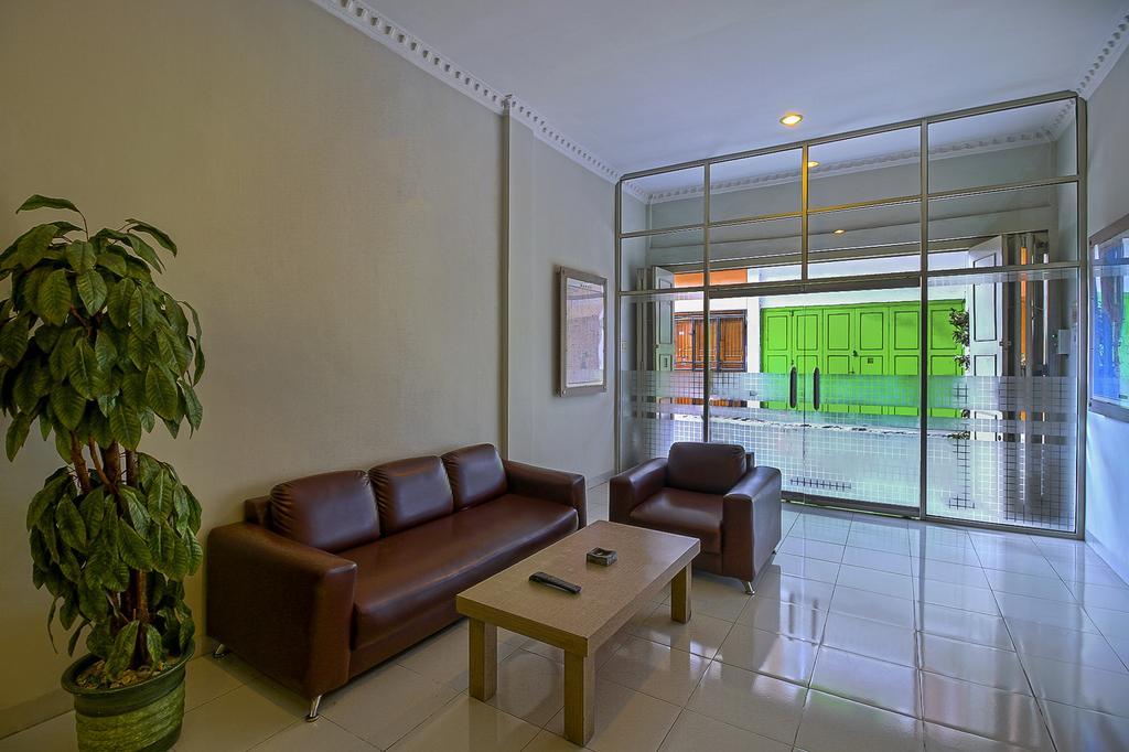 Carolina Transit Hotel Medan Kültér fotó